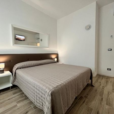 Residenza Al Sogno - On Lake Garda Cavaion Veronese Ngoại thất bức ảnh